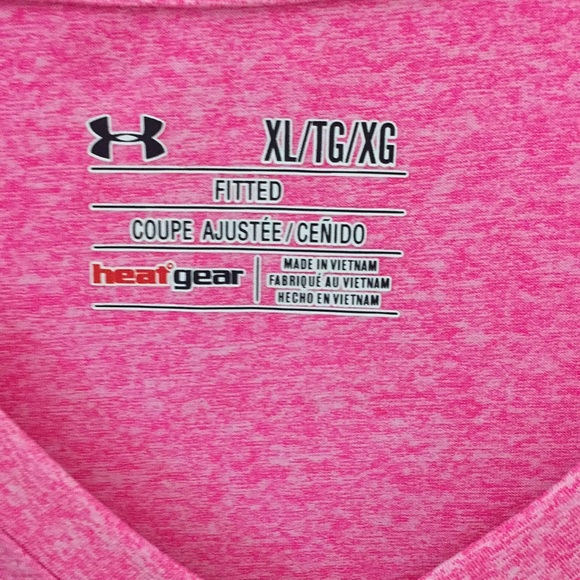 UNDER ARMOUR Sports Top - Picture 6 of 7